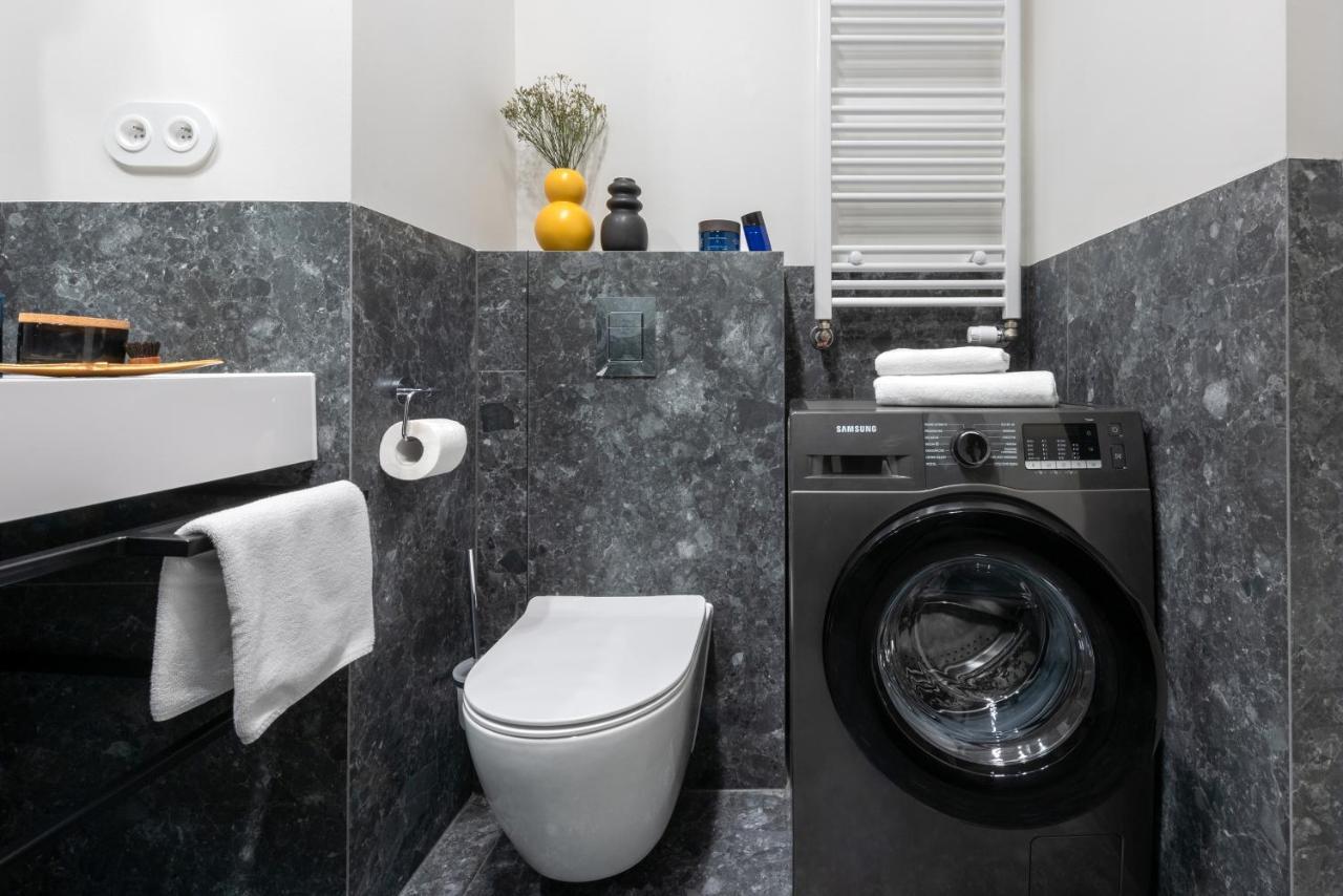 Apartamenty-Wroc Ksiecia Witolda By The River Wroclaw Luaran gambar