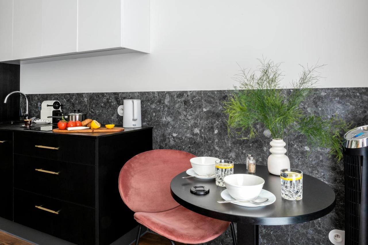 Apartamenty-Wroc Ksiecia Witolda By The River Wroclaw Luaran gambar