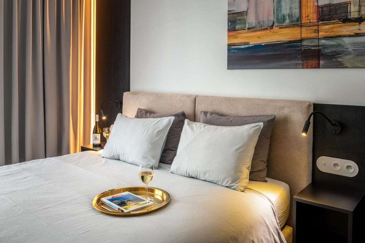 Apartamenty-Wroc Ksiecia Witolda By The River Wroclaw Luaran gambar