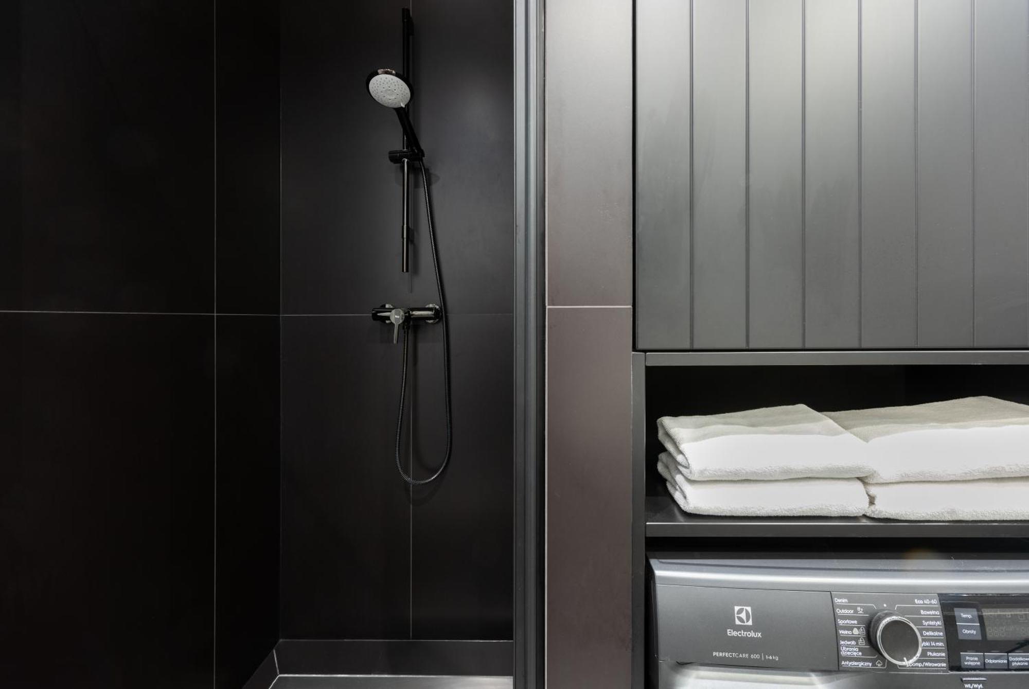 Apartamenty-Wroc Ksiecia Witolda By The River Wroclaw Luaran gambar